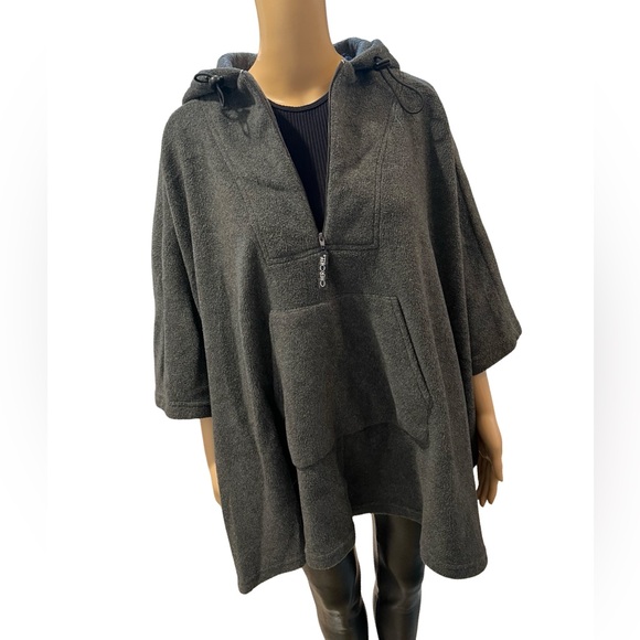 Adorable AF vintage fleece poncho 🩷😍 - Picture 10 of 12